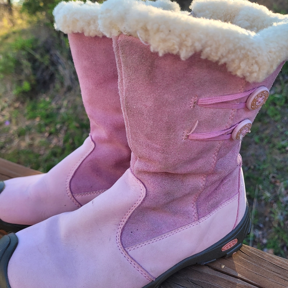 Keen Winter Boots Size 3